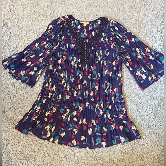 Woman Within Pleated‎ Floral Beaded Neckline Blouse Plus Size Medium 14/16 - Picture 1 of 8